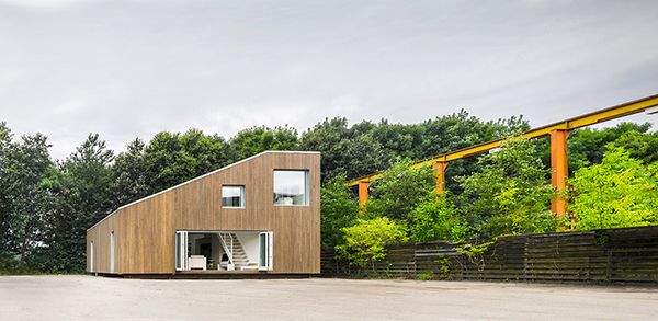 由兩個(gè)運(yùn)輸集裝箱設(shè)計(jì)的生態(tài)環(huán)保型集裝箱房屋 由兩個(gè)運(yùn)輸集裝箱設(shè)計(jì)的生態(tài)環(huán)保型集裝箱房屋