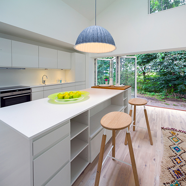 由兩個(gè)運(yùn)輸集裝箱設(shè)計(jì)的生態(tài)環(huán)保型集裝箱房屋 由兩個(gè)運(yùn)輸集裝箱設(shè)計(jì)的生態(tài)環(huán)保型集裝箱房屋