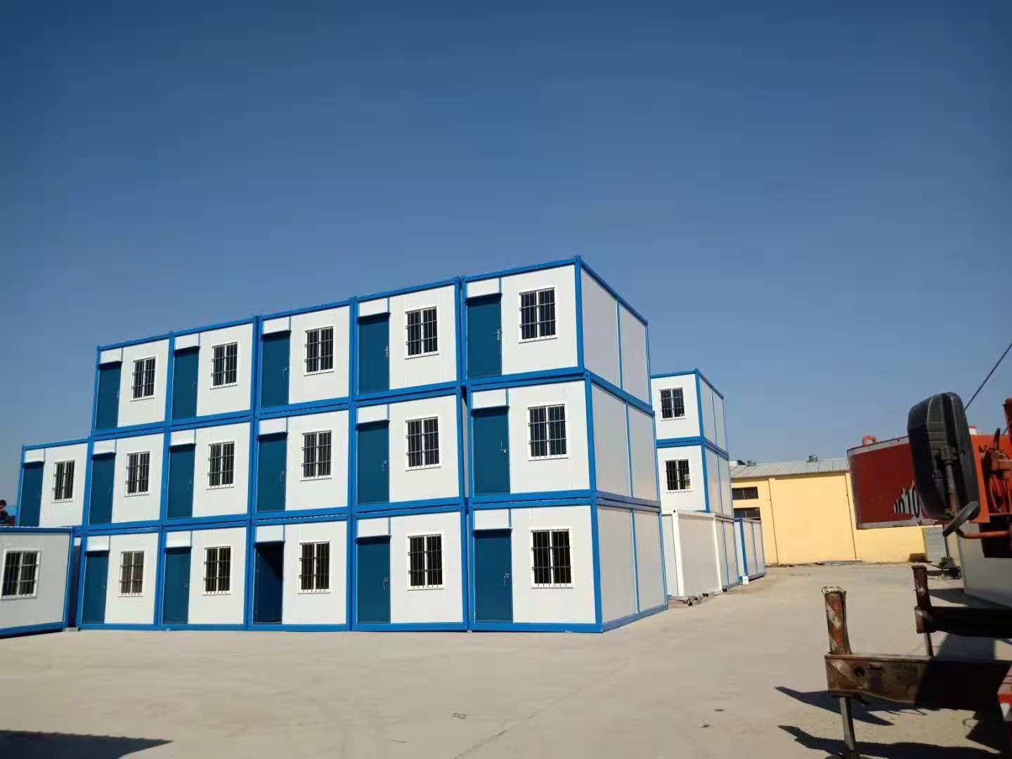 為您擋風(fēng)遮雨！集裝箱房屋來(lái)為您服務(wù)