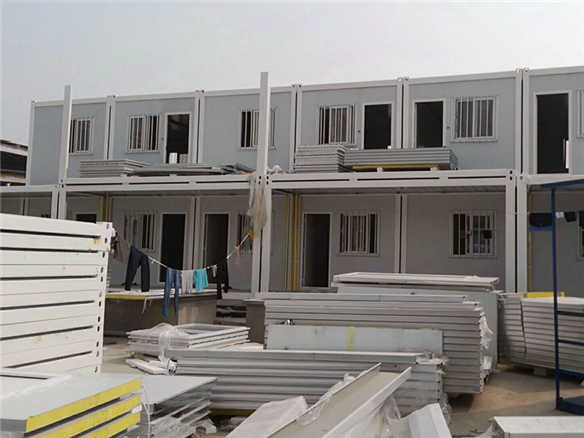 集裝箱房屋設(shè)計可以有什么樣子的形式呢?